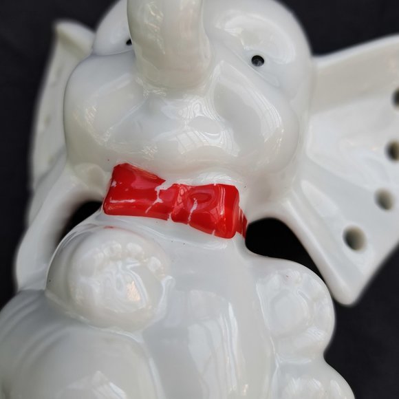 Vintage Ceramic White Elephant with Red Bow earring and ring holder - Picture 4 of 4